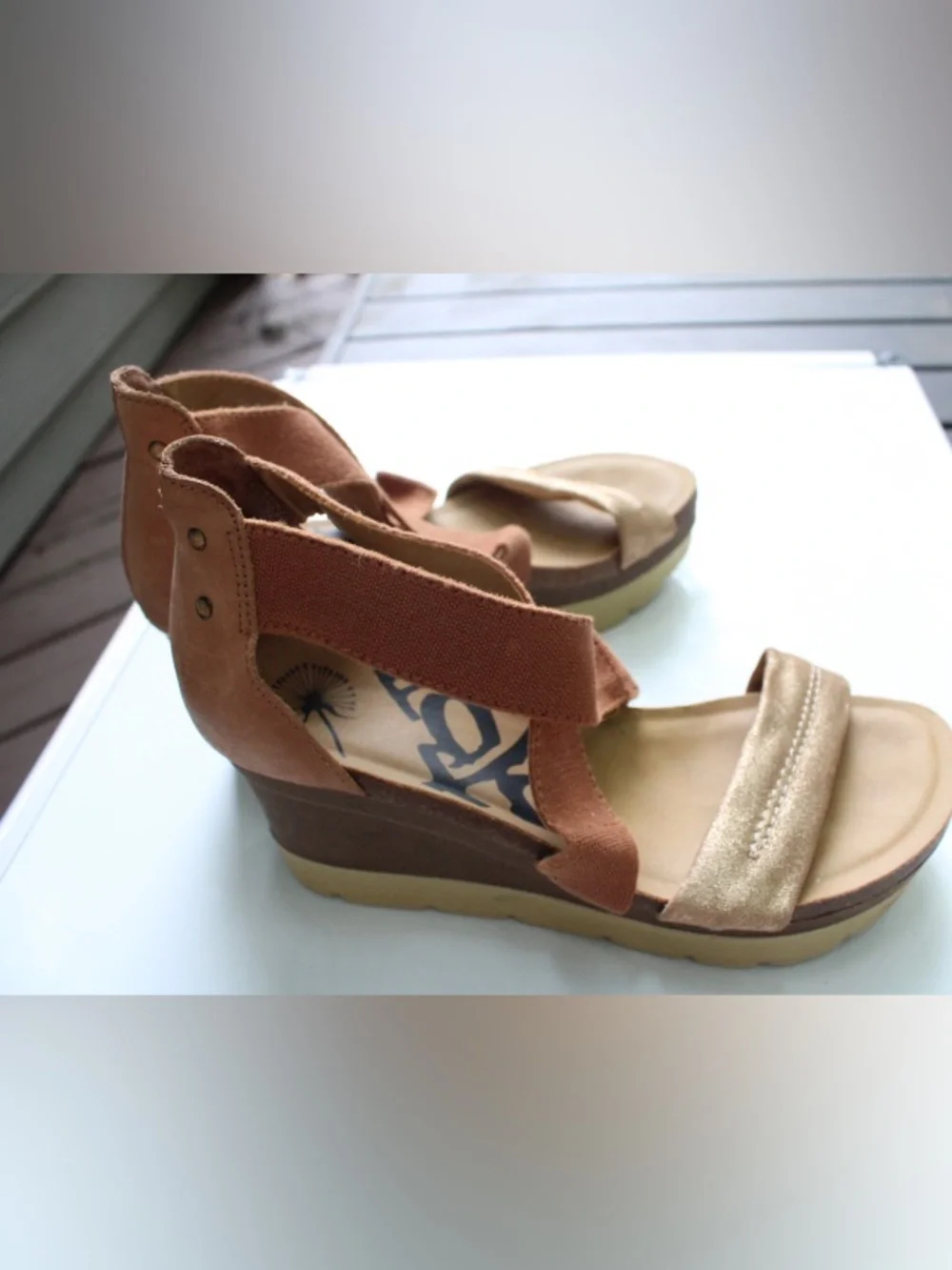 OTBT Freedom wedge sandals